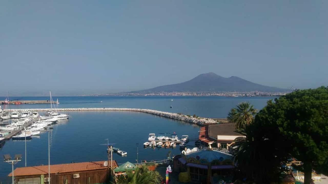 Amazing Home Castellammare di Stabia Exterior photo